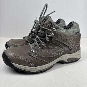 New Balance 1569 Women's US 9B Grey Country Walker Lace-up Hiking Boot Gore-Tex